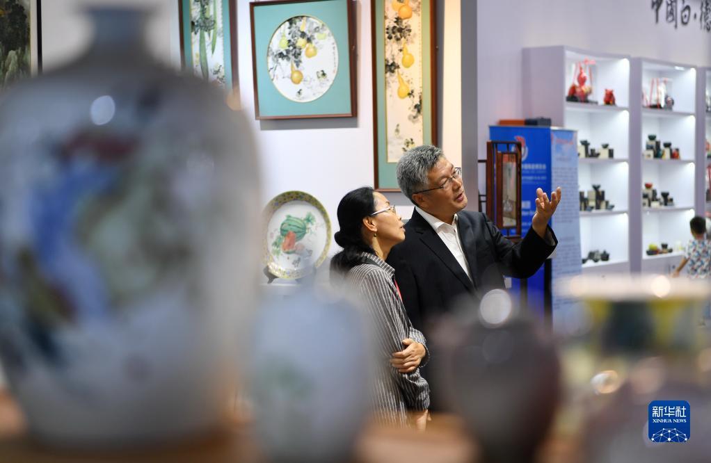 万赢棋牌官方